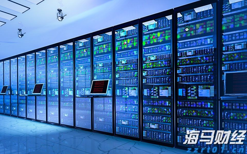 贵港公安护航“五一”假期平安